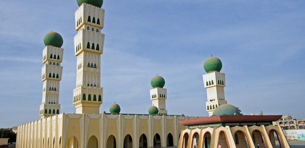 Grande Mosquee Omarienne El Hadj Omar Foutiyou Tall – Dakar